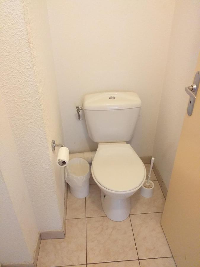 קאוטרט Appartement F2 Au Domaine Des 100 Lacs - Piscine - Sauna - Hammam מראה חיצוני תמונה
